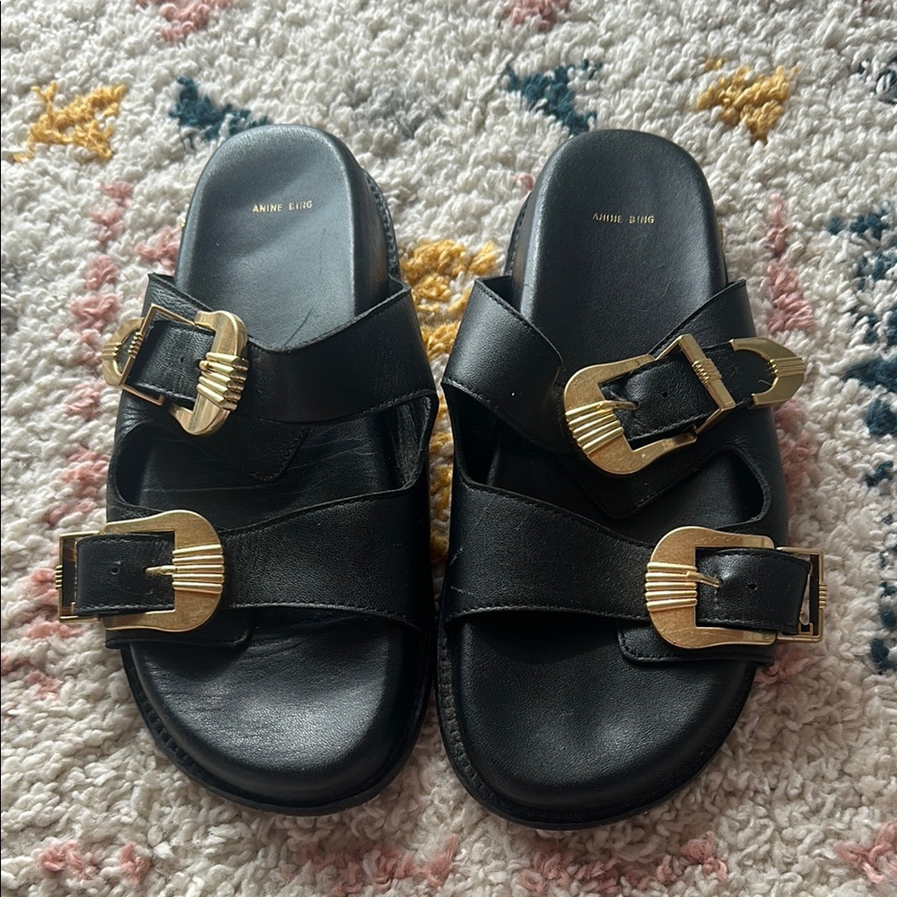 Anne Klein Black and Gold Sandals with Comfort